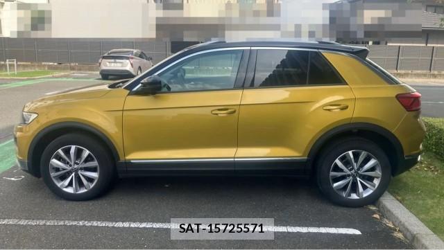 VolksWagen T-ROC 2022-03 8815459-10