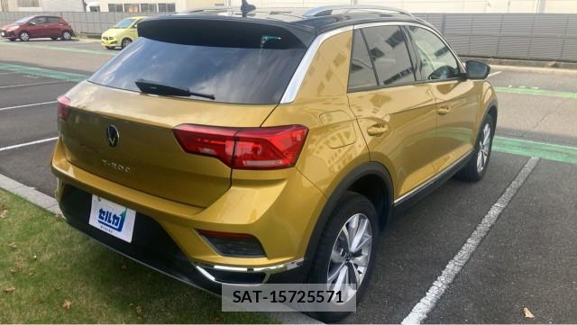 VolksWagen T-ROC 2022-03 8815459-12