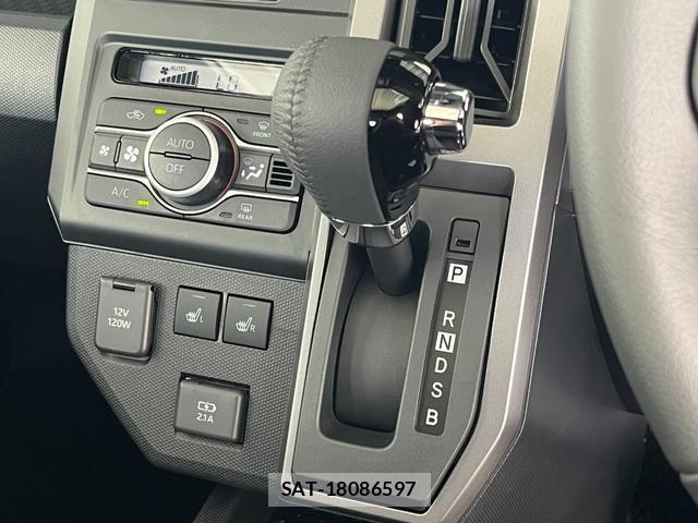Daihatsu TAFT 2025-04 8814267-13