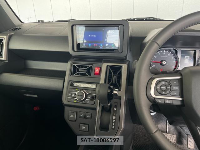 Daihatsu TAFT 2025-04 8814267-8