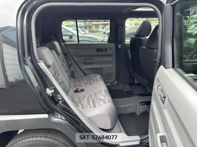 Daihatsu TAFT 2021-11 8815704-9