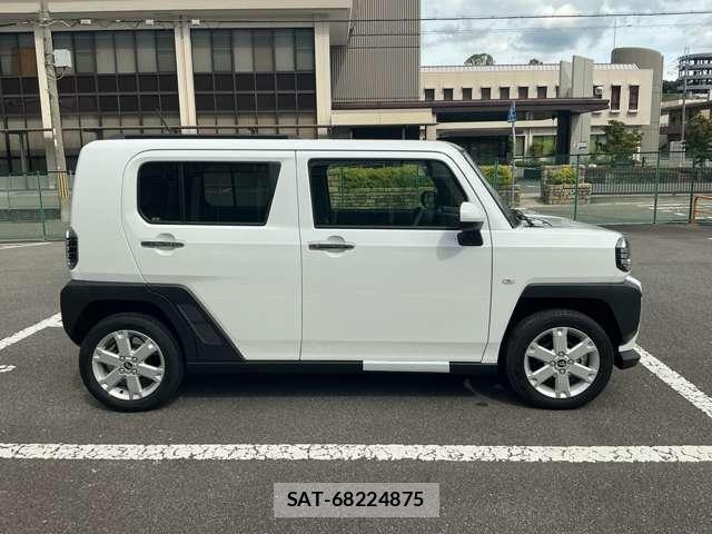 Daihatsu TAFT 2025-10 8817092-3