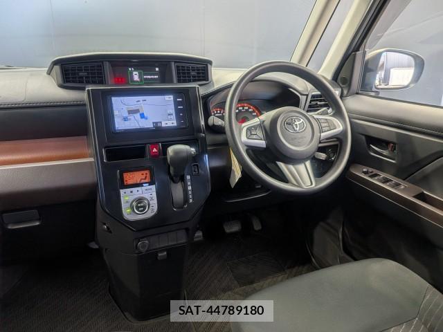 Toyota TANK 2018-05 8813062-14