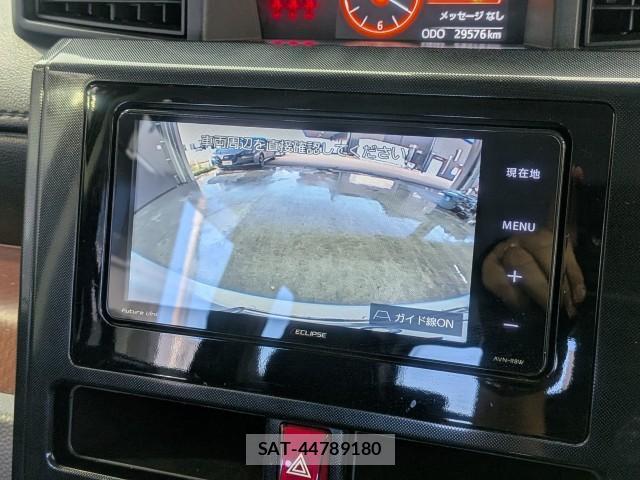 Toyota TANK 2018-05 8813062-4