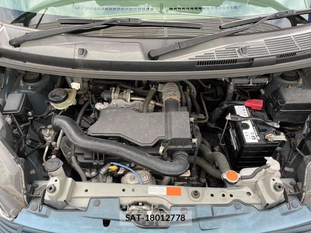 Toyota TANK 2017-10 8813196-18