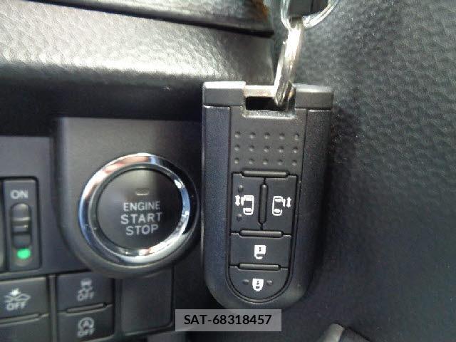 Toyota TANK 2017-01 8814653-6