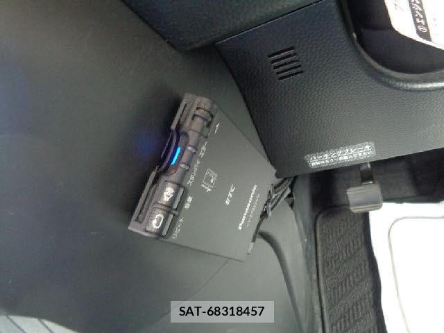 Toyota TANK 2017-01 8814653-9