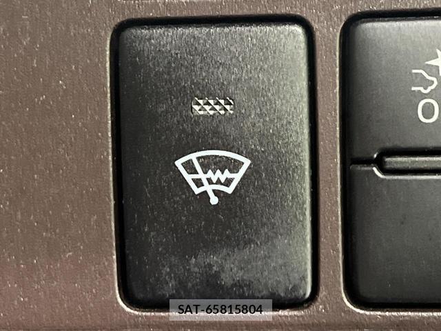 Toyota TANK 2017-11 8815960-5