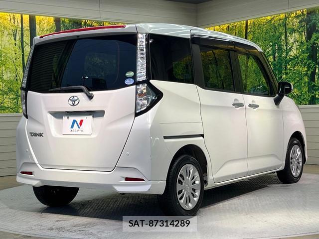 Toyota TANK 2017-04 8817555-16