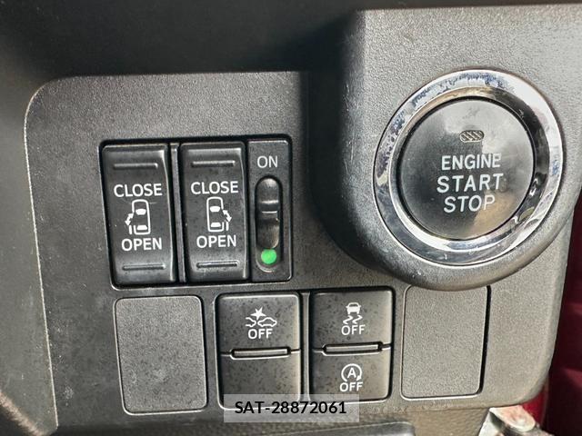 Toyota TANK 2017-04 8817793-13