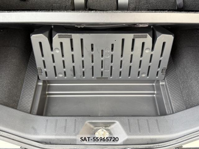 Toyota TANK 2017-04 8817899-14