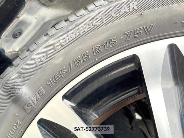 Daihatsu TANTO 2017-07 8812142-19