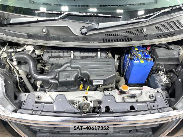 Daihatsu TANTO 2018-11 8812311-17