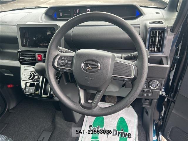 Daihatsu TANTO 2025-07 8812837-12