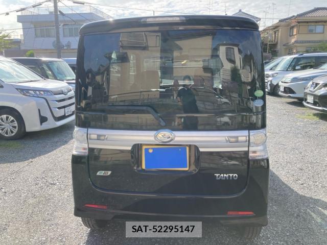 Daihatsu TANTO 2012-06 8813251-6