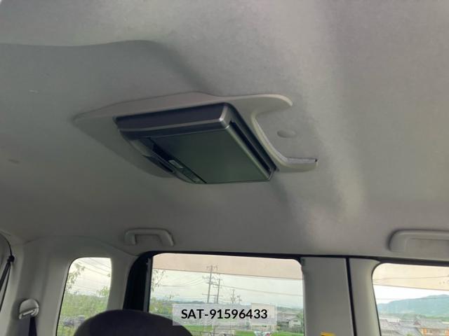 Daihatsu TANTO 2013-10 8813281-5