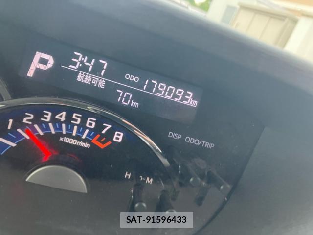 Daihatsu TANTO 2013-10 8813281-7