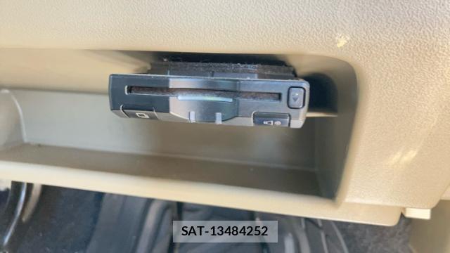 Daihatsu TANTO 2012-07 8813325-14