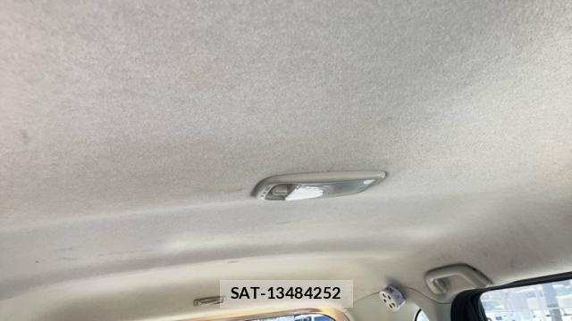 Daihatsu TANTO 2012-07 8813325-6