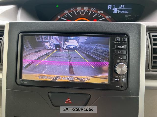 Daihatsu TANTO 2015-10 8813368-7
