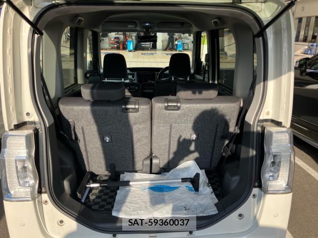 Daihatsu TANTO 2015-10 8813400-5