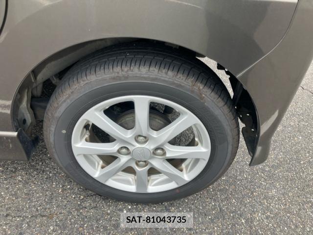 Daihatsu TANTO 2012-05 8813442-6