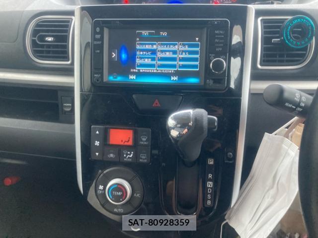 Daihatsu TANTO 2013-12 8813461-17