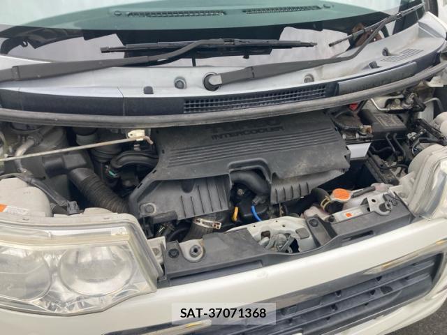 Daihatsu TANTO 2012-11 8813504-13