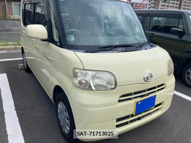 Daihatsu TANTO 2009-04 8813546-1