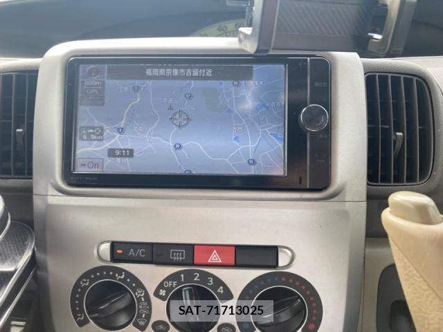 Daihatsu TANTO 2009-04 8813546-7