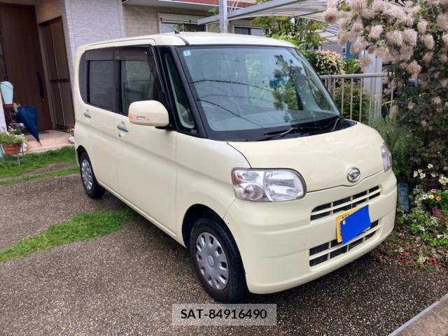 Daihatsu TANTO 2010-02 8813589-1