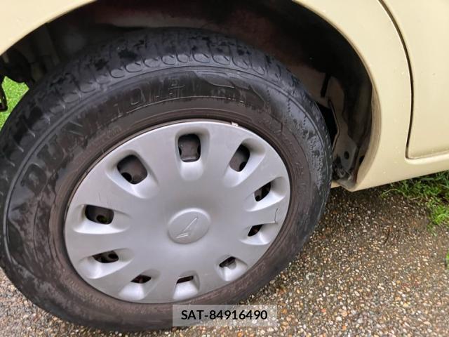 Daihatsu TANTO 2010-02 8813589-12