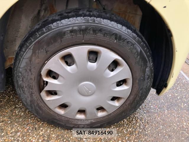 Daihatsu TANTO 2010-02 8813589-3
