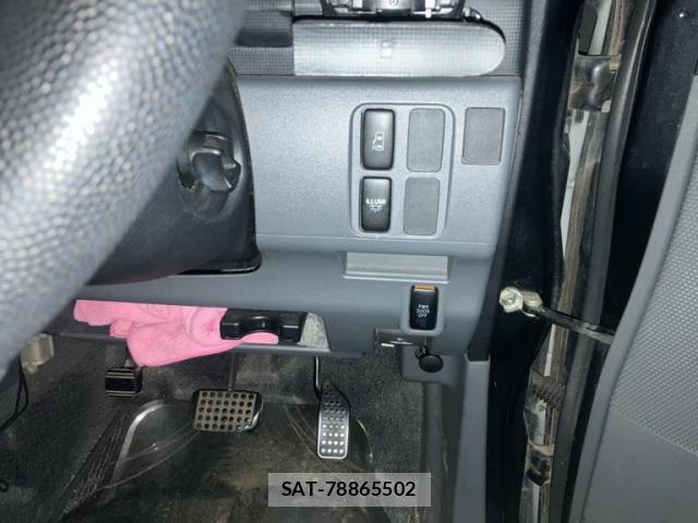 Daihatsu TANTO 2010-05 8813746-10