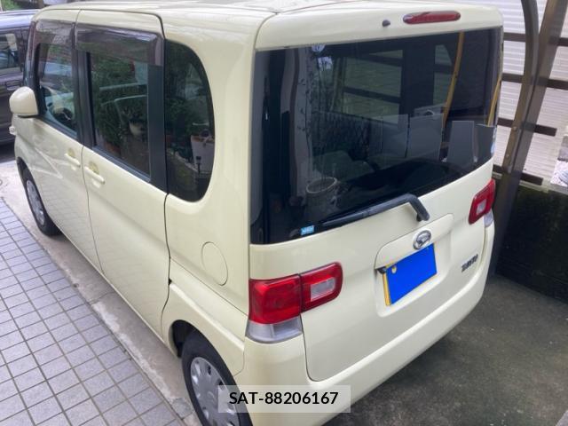 Daihatsu TANTO 2008-02 8813850-1