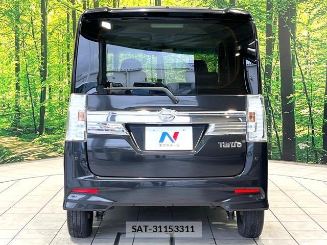 Daihatsu TANTO 2015-12 8814031-14