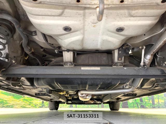 Daihatsu TANTO 2015-12 8814031-18