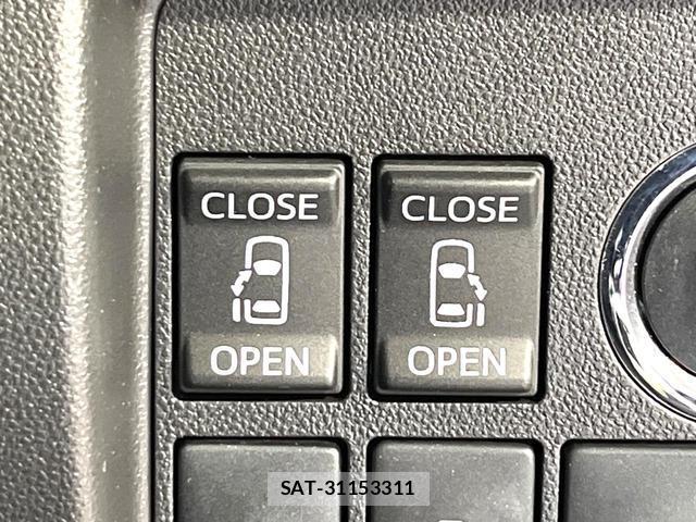 Daihatsu TANTO 2015-12 8814031-5