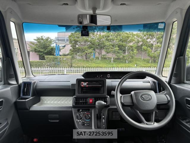 Daihatsu TANTO 2021-03 8814056-2