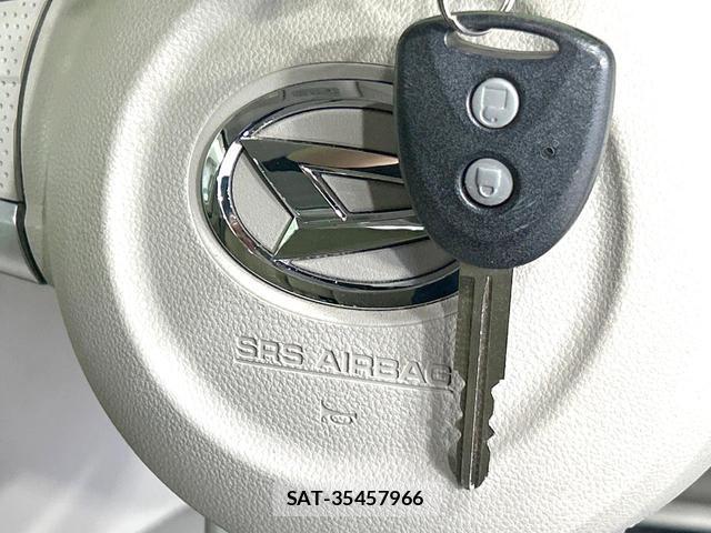 Daihatsu TANTO 2015-03 8814299-1