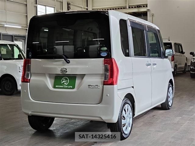 Daihatsu TANTO 2015-11 8814382-1
