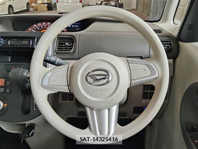 Daihatsu TANTO 2015-11 8814382-4