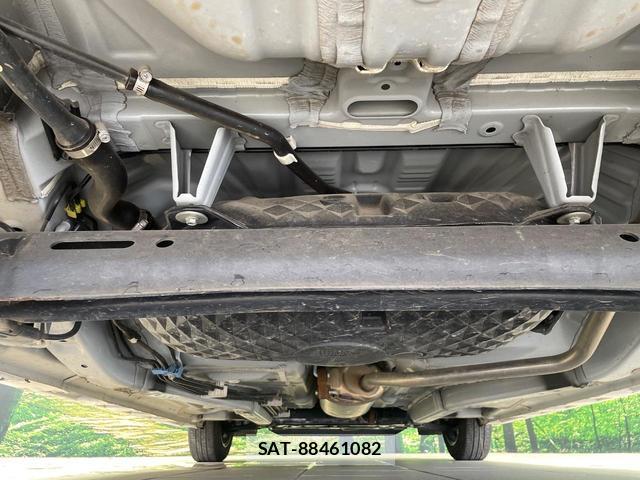 Daihatsu TANTO 2023-11 8814393-17