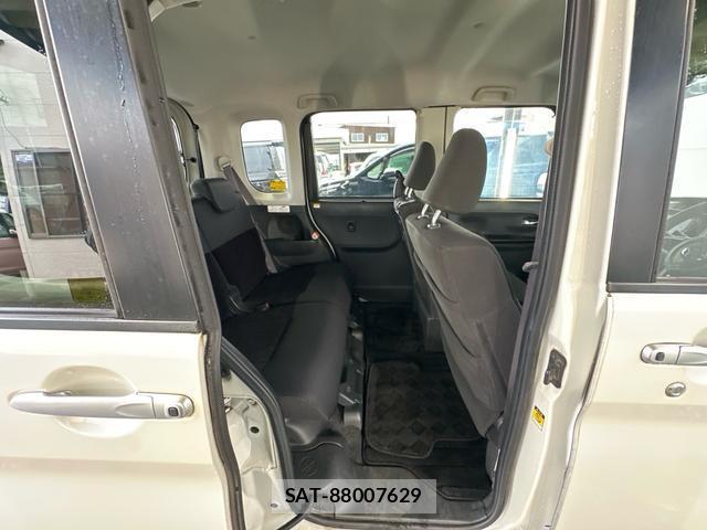 Daihatsu TANTO 2015-08 8814423-12