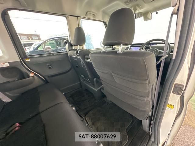Daihatsu TANTO 2015-08 8814423-14