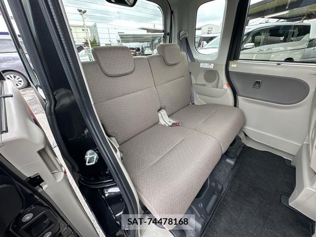 Daihatsu TANTO 2017-11 8814425-11
