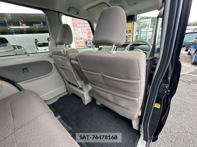 Daihatsu TANTO 2017-11 8814425-12