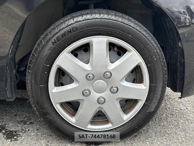 Daihatsu TANTO 2017-11 8814425-17