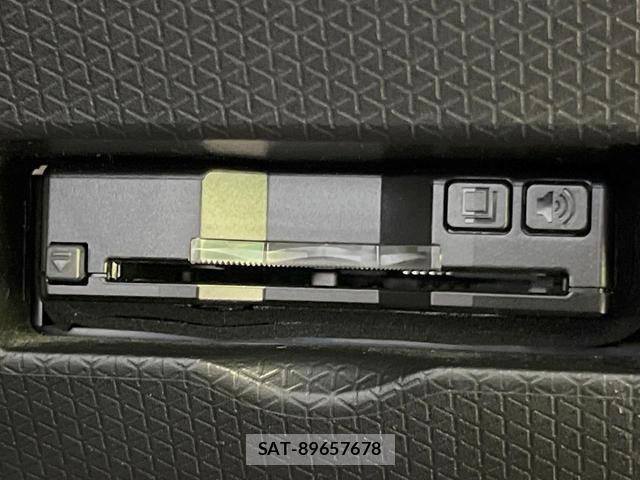 Daihatsu TANTO 2020-02 8814590-3