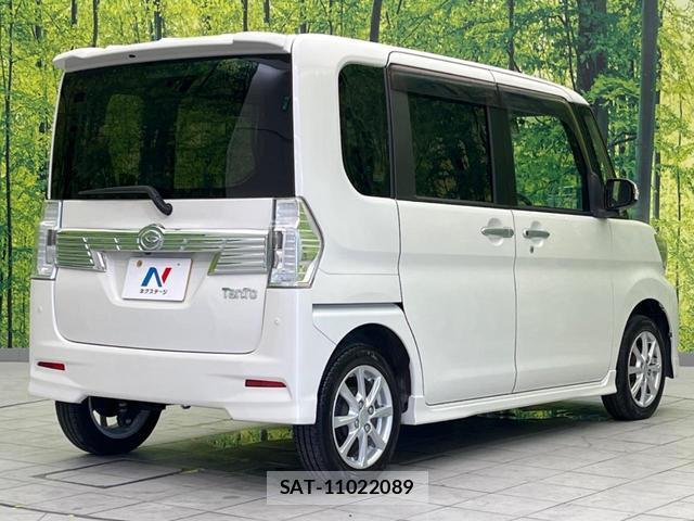 Daihatsu TANTO 2017-12 8814757-16